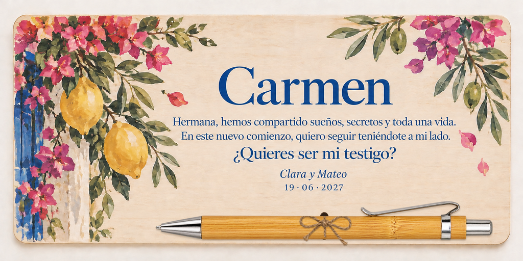 Plaque imprimée en couleur avec des citrons et des bougainvilliers, le prénom Carmen et un stylo en bambou
