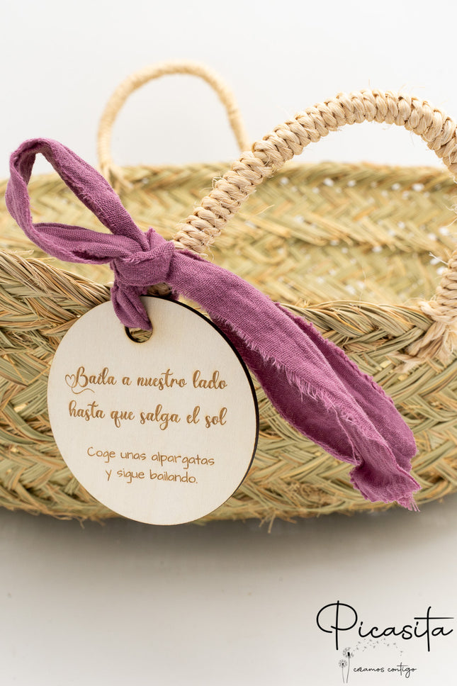 Panier pour espadrilles de mariage