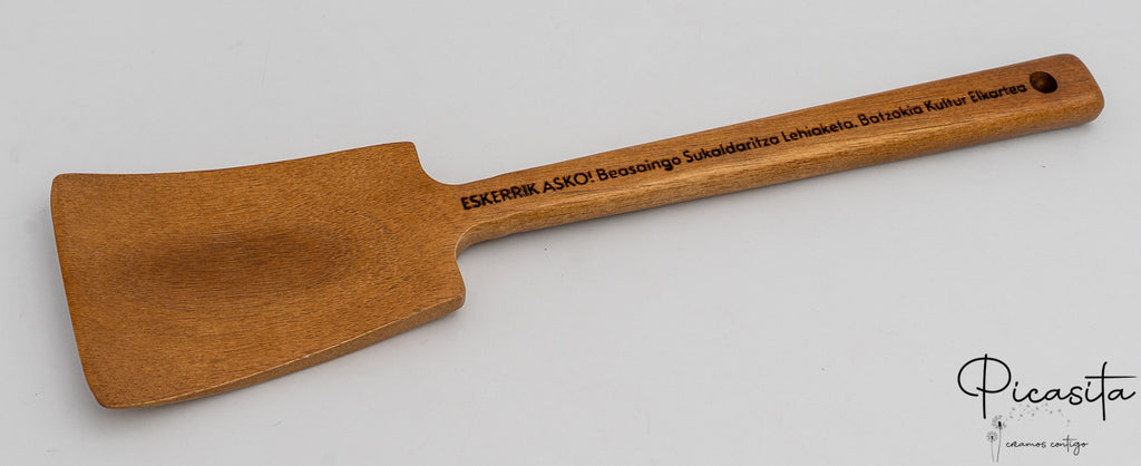 Spatule de cuisine personnalisée