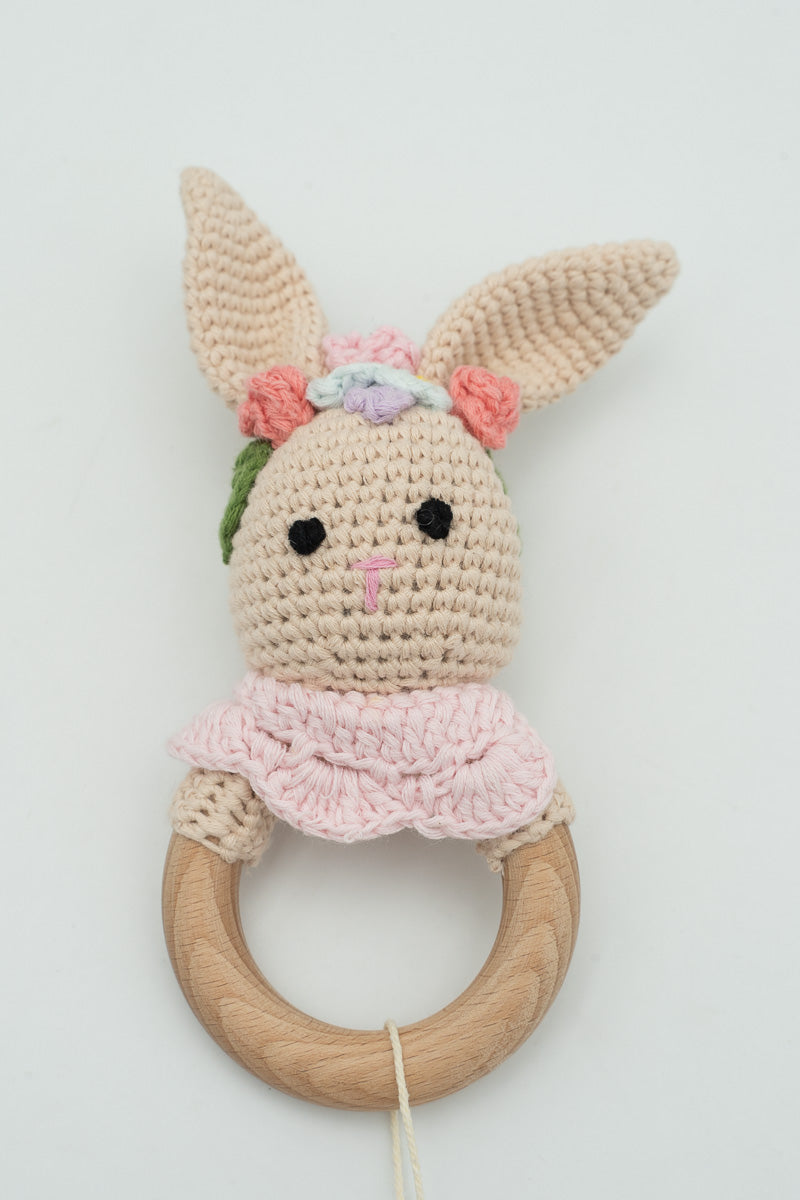 Hochet et anneau de dentition en crochet