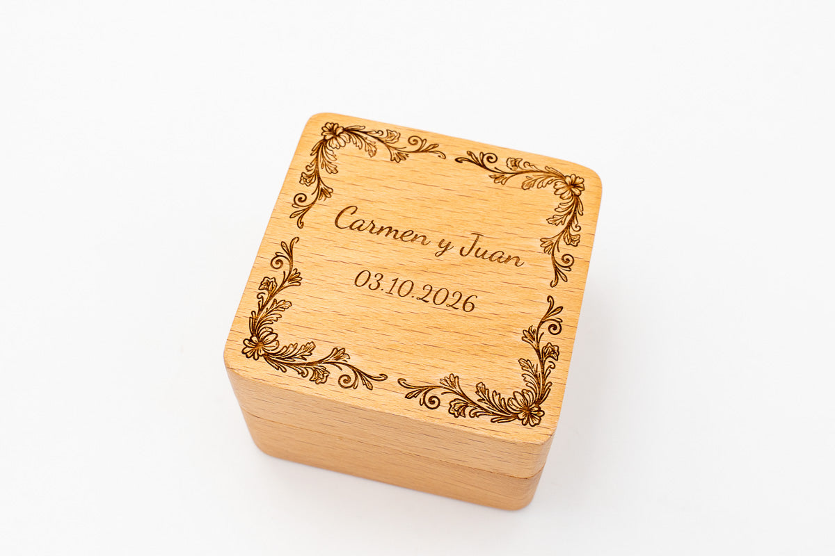 Boîte personnalisée pour alliance et bague de fiançailles