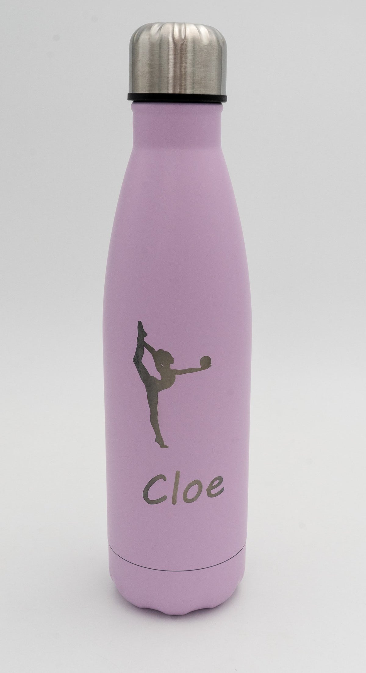 Bouteille isotherme lilas avec la silhouette d'une gymnaste et le prénom Cloe gravés