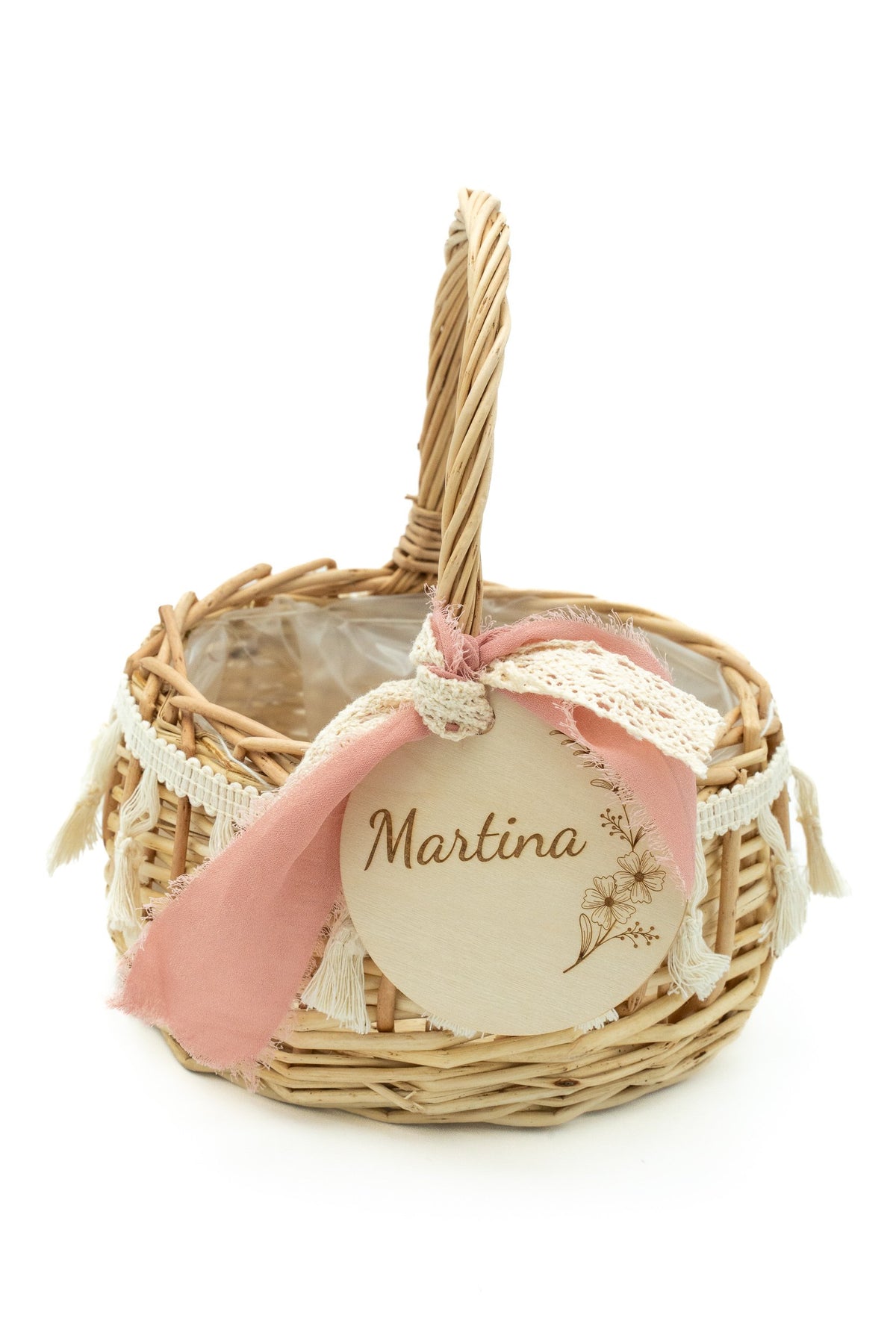 Panier en rotin avec nœud rose et dentelle et le prénom Martina