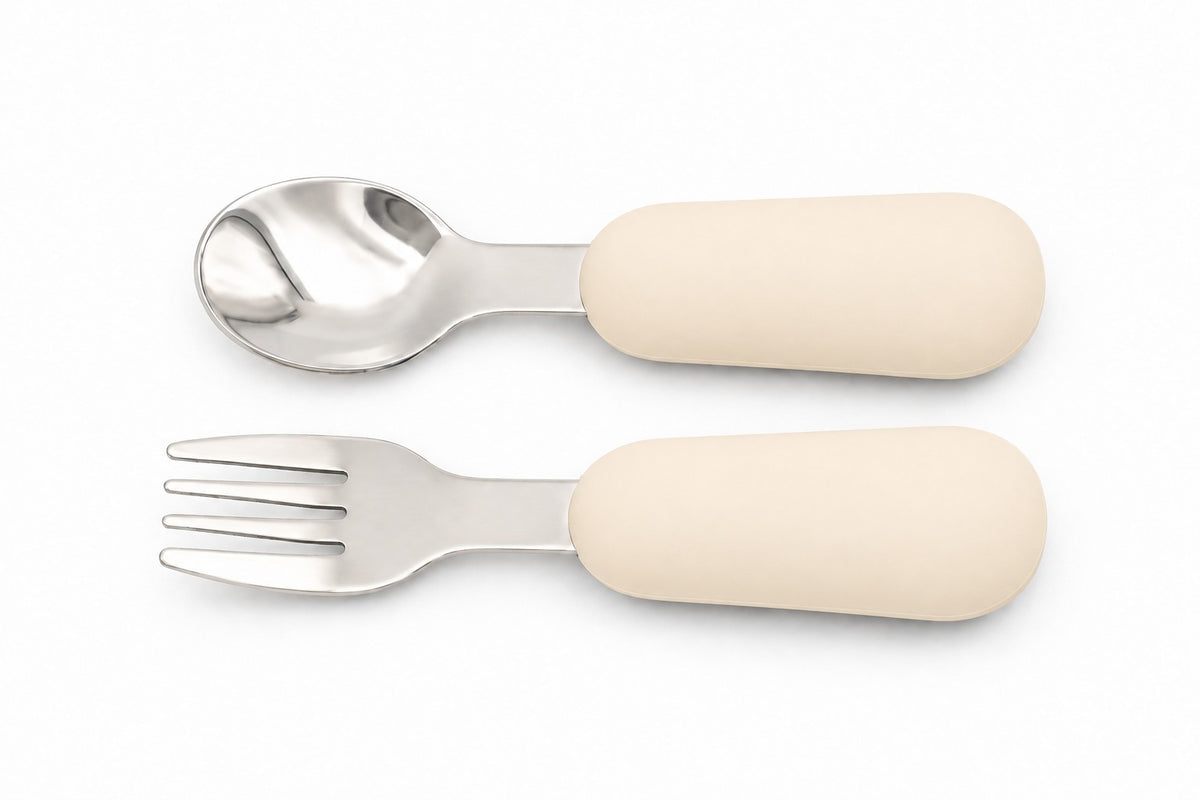 Couverts bébé DME, cuillère et fourchette en silicone couleur crème