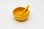 Bol couleur mangue avec ventouse et cuillère en silicone