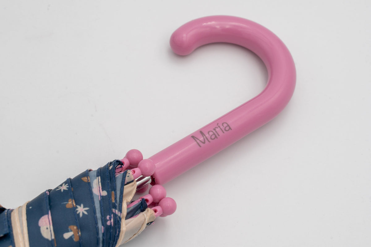 Poignée rose de parapluie enfant avec le prénom María imprimé en couleur