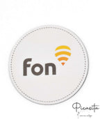 Posavasos de cuero PU blanco con logotipo impreso en gris y naranja