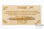 Plaque de remerciement gravée au laser pour le témoin David, avec un stylo en bambou