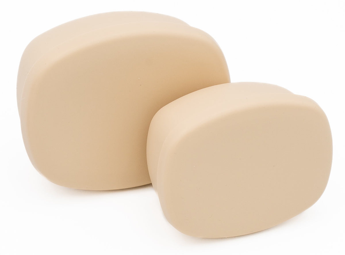 Lot beige de deux boîtes alimentaires en silicone avec couvercles