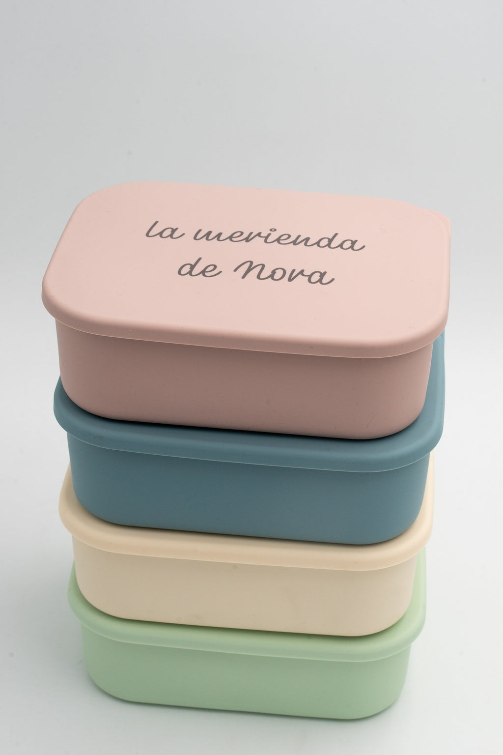 Boîtes repas XL en silicone et acier empilées en plusieurs couleurs